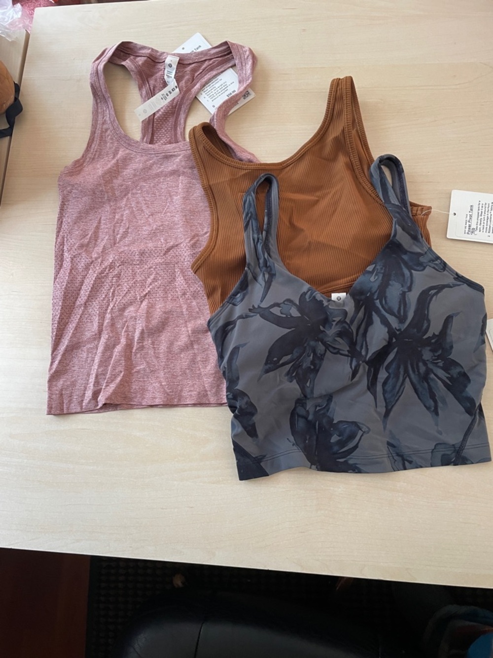 Lululemon nwt ( ea).  Flash. $39/$44